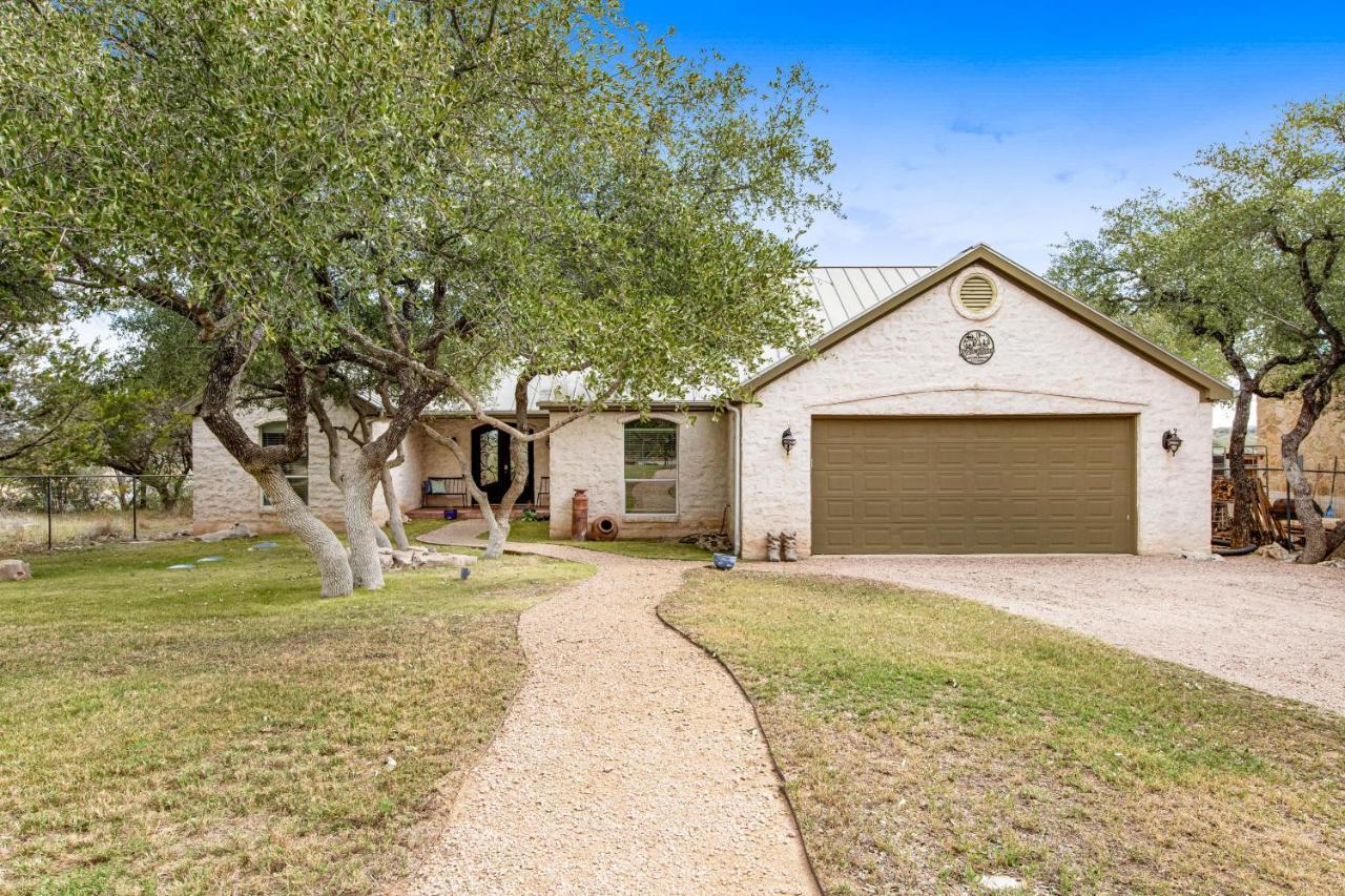 فيلا Cliff Side Oasis Spicewood المظهر الخارجي الصورة